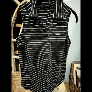 Cotton sleeveless top